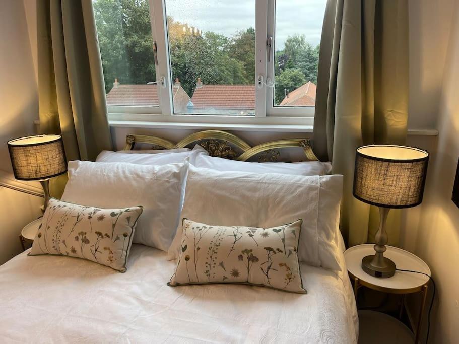 Abbey View * Selby
